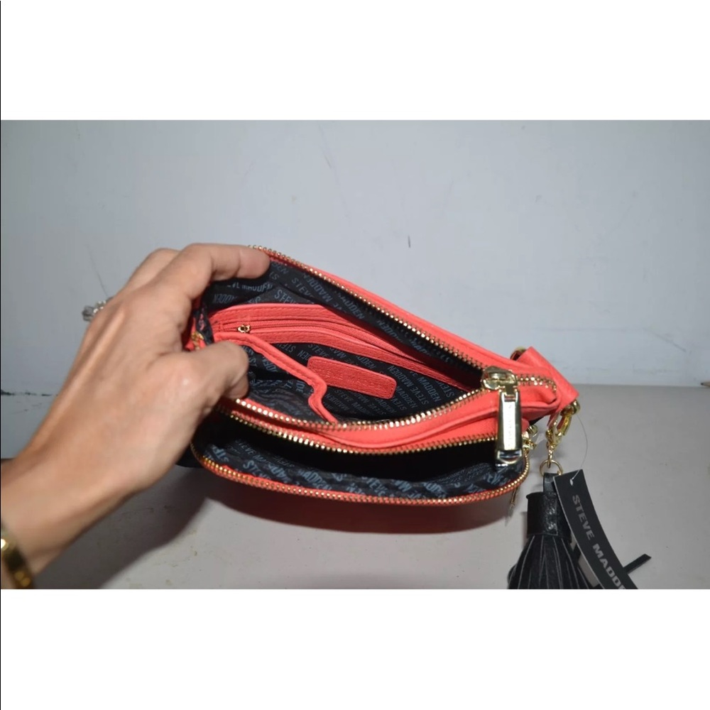 💜Authentic SteveMadden BGLAM LOGO crossbody Bag - Picture 4 of 5